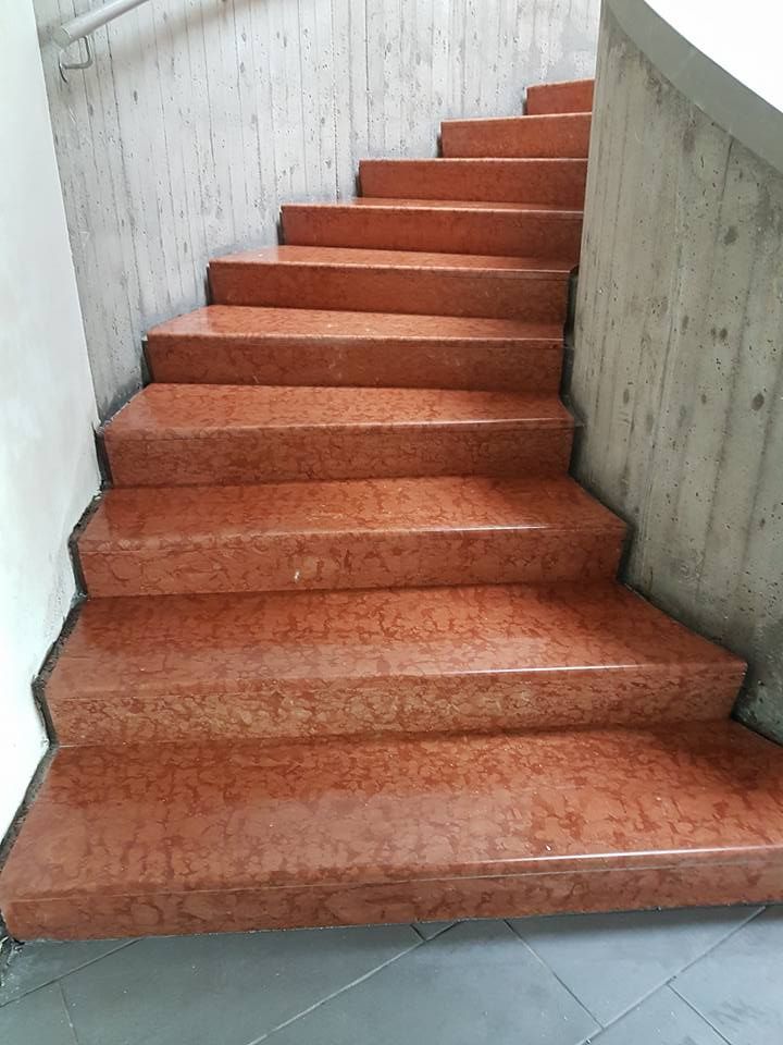 Esempio dalla galleria fotografica di ONNEMBO IVAN